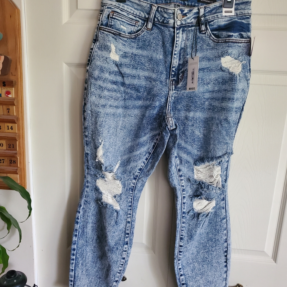 Judy Blue Light Blue Distressed Boyfriend Jeans